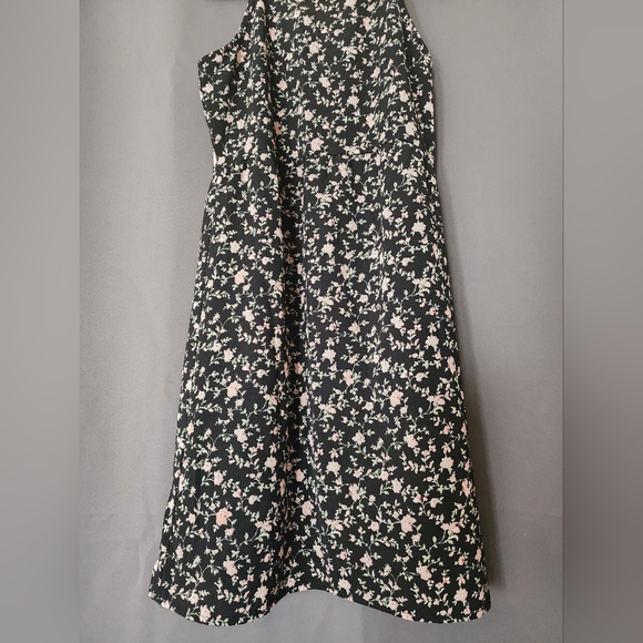 Full Tilt Dress, Girl's Size Small Black Floral Dress - Picture 3 of 7